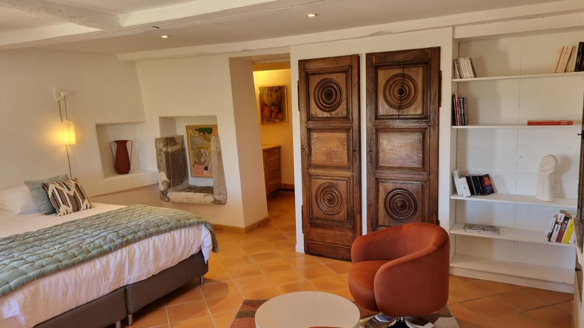 Bed and Breakfast Les Toits De Valaurie Экстерьер фото